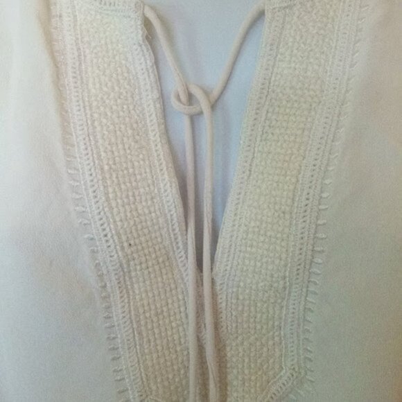 FREE WITH PURCHASE -MASSIMO DUTTI White Pull-Over Blouse Size 8 - Picture 2 of 7